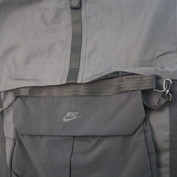 Nike DM5534 Men's Sz 2XL Gray/Black Sportswear Tech Pack Unlined Gilet Vest $160 - Picture 10 of 10